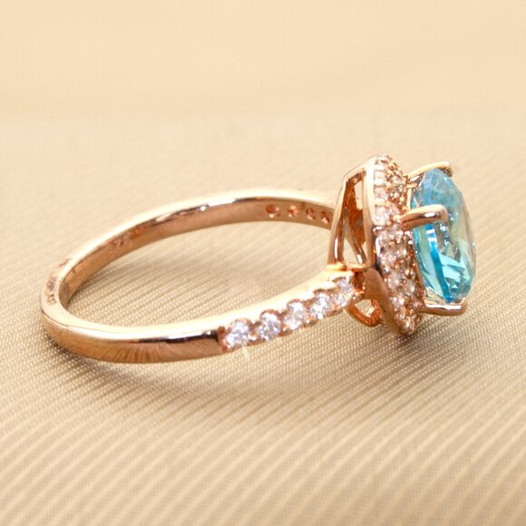 Vintage Gold Ring with Blue Topaz & CZ Diamond Halo, Stamped 925 Size 6.75 - Picture 6 of 10